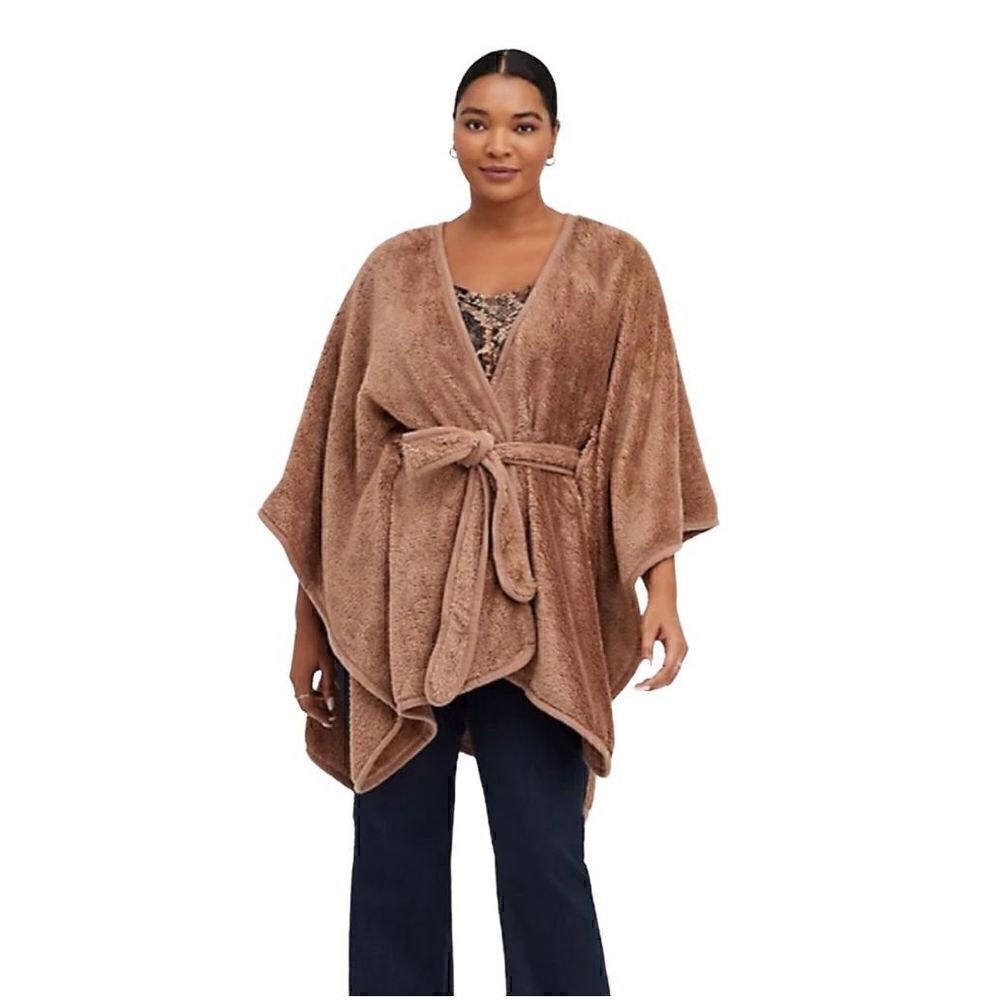 Torrid NWT camel cozy Sherpa belted ruana one size